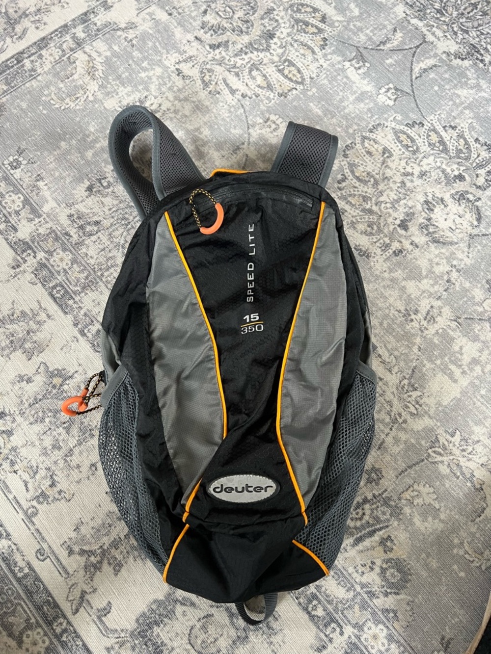 Deuter Speed Lite 15L Black & Gray Backpack with water bladder